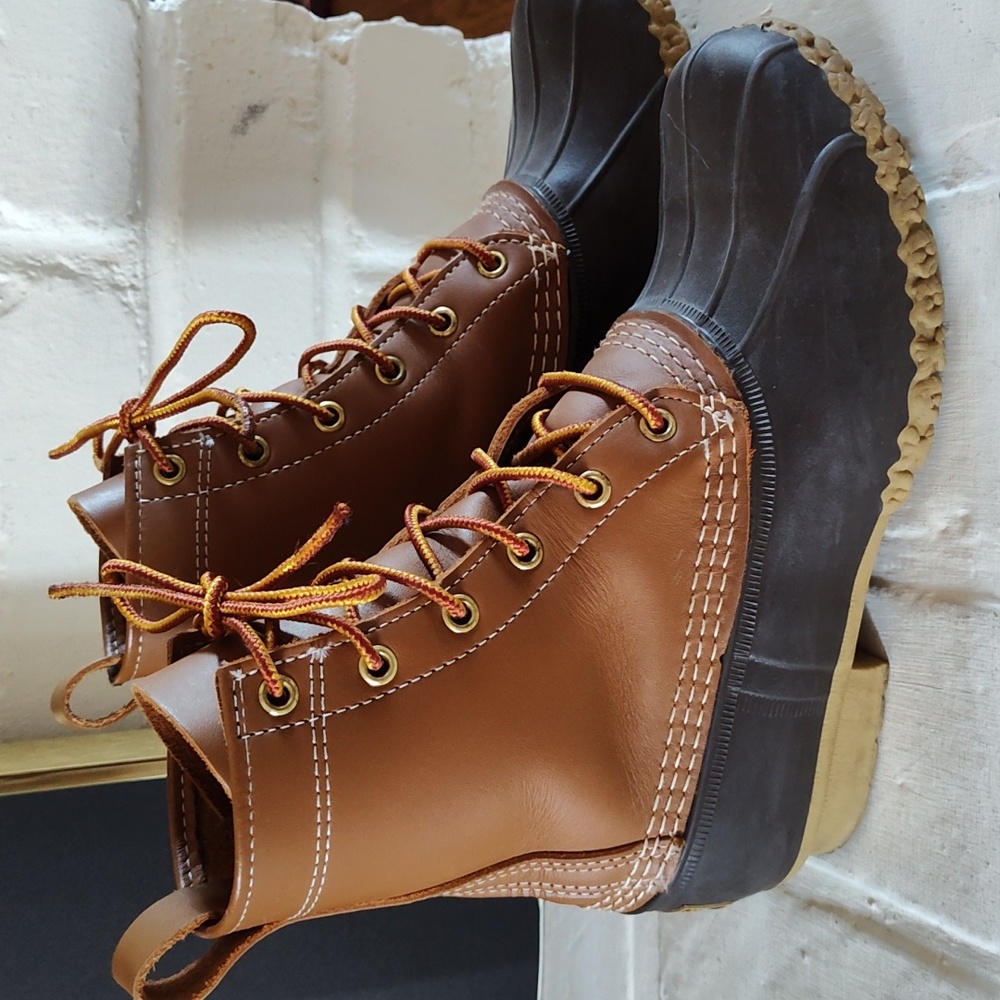 Women’s 8” Bean Boot by L.L. Bean, size 7.